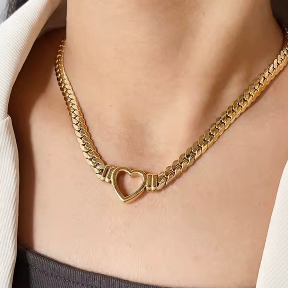 14k Gold Plated/Stainless Steel Non-tarnish and Waterproof Necklace 20 in - Picture 4 of 4